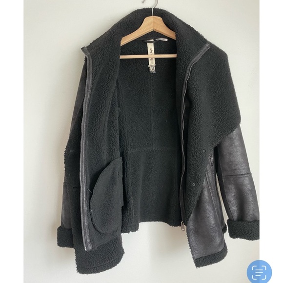 Soia & kyo - Sherpa Lined Jacket in Black - Picture 7 of 11